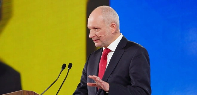 Промисловість повинна частково профінансувати зелену трансформацію України, посол ЄС